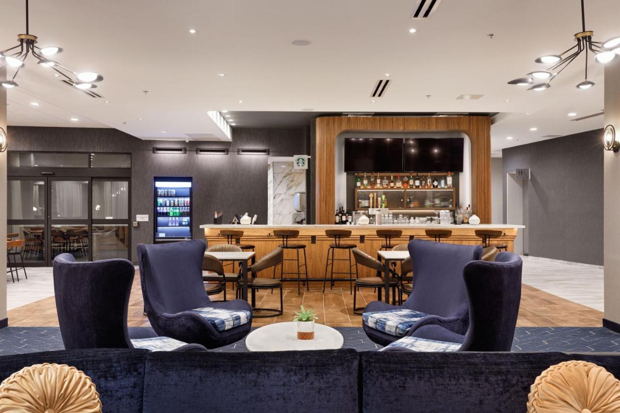Courtyard By Marriott Richmond Scott'S Addition Экстерьер фото